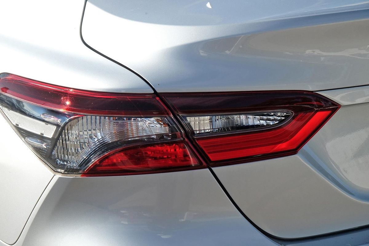 2021 Toyota Camry Ascent AXVH70R