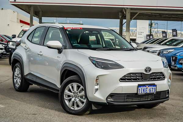2024 Toyota Yaris Cross GX MXPJ15R