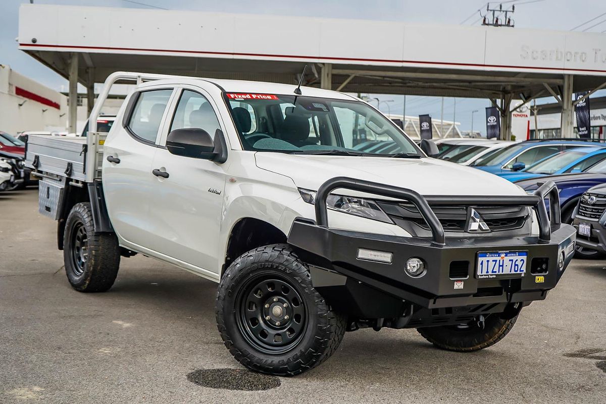 2022 Mitsubishi Triton GLX MR 4X4