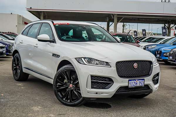 2016 Jaguar F-PACE 20d R-Sport X761