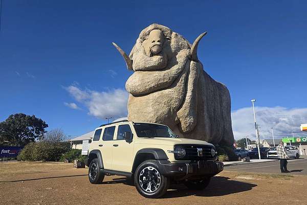 2026 GWM Tank 300 Ultra Hi4-T PHEV P01