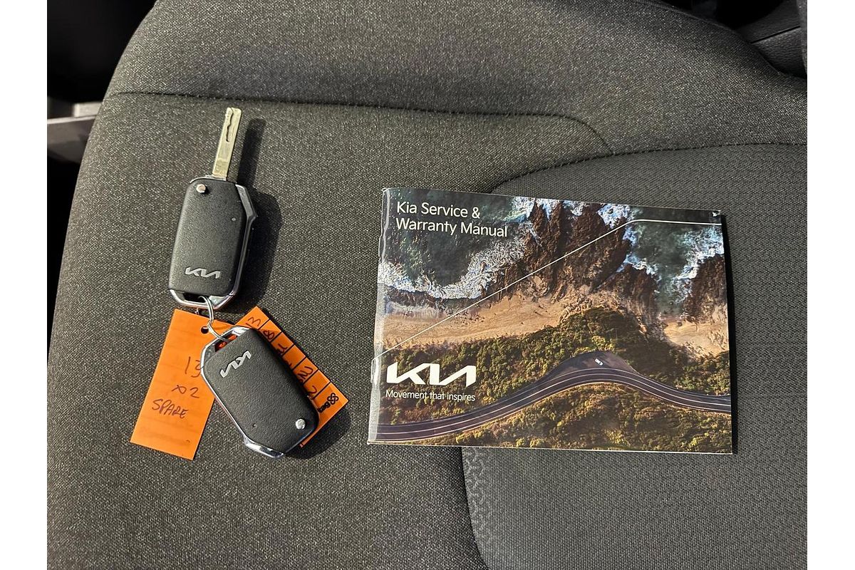 2023 Kia Carnival S KA4