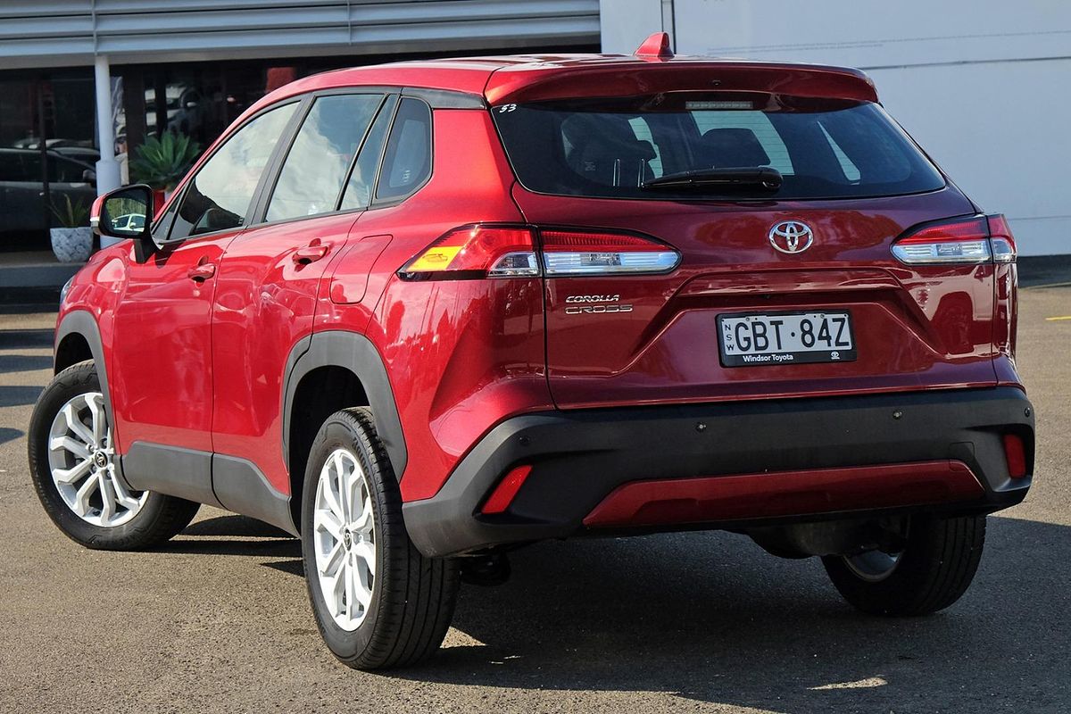 2024 Toyota Corolla Cross GX MXGA10R