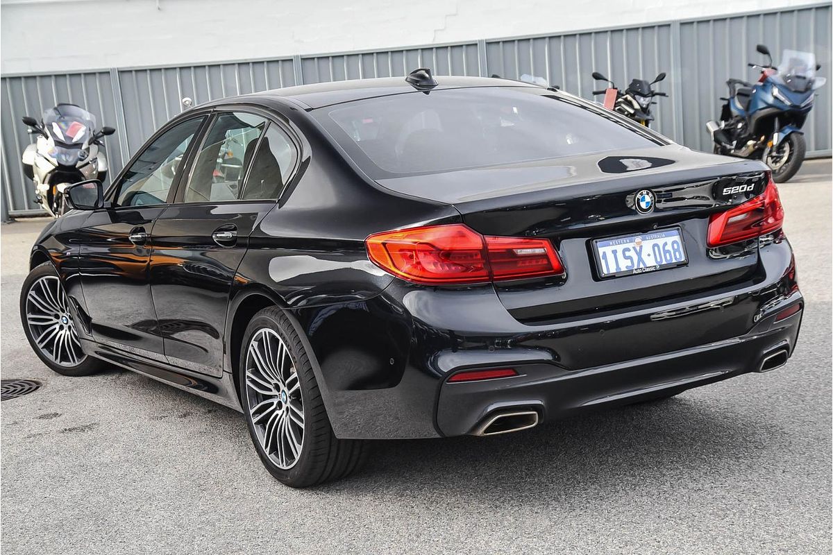 2017 BMW 5 Series 520d M Sport G30