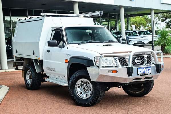 2016 Nissan Patrol DX Series 5 4X4
