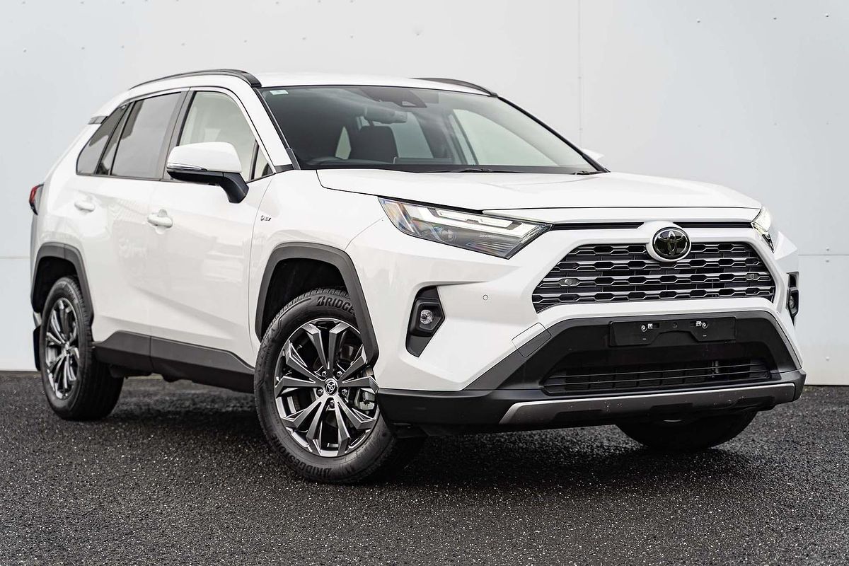 2024 Toyota RAV4 GXL AXAH52R