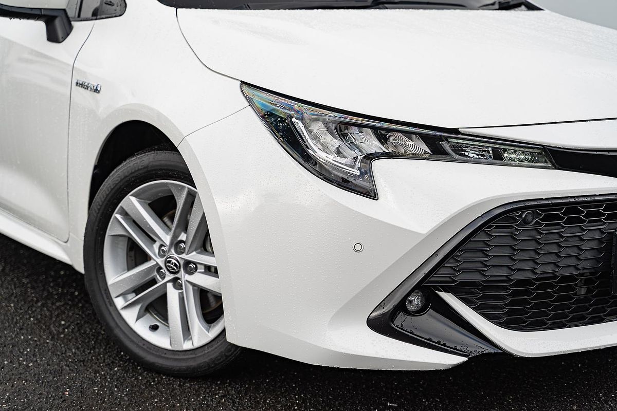 2022 Toyota Corolla SX Hybrid ZWE211R
