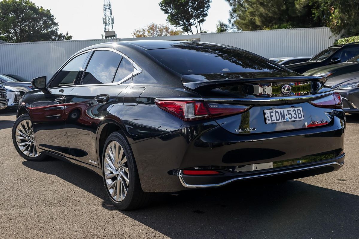 2019 Lexus ES ES300h Sports Luxury AXZH10R