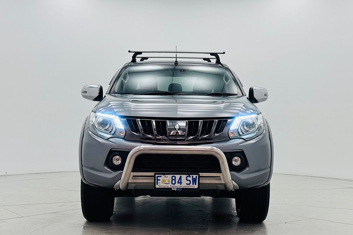 2017 Mitsubishi MQ Triton EXCEED 2.4L DID 5A/T 4X4 DC PU