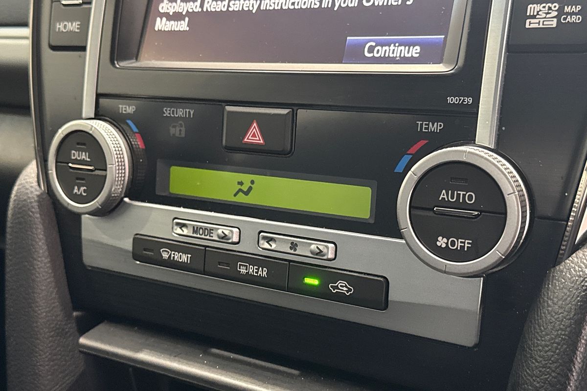 2016 Toyota Camry Atara S ASV50R