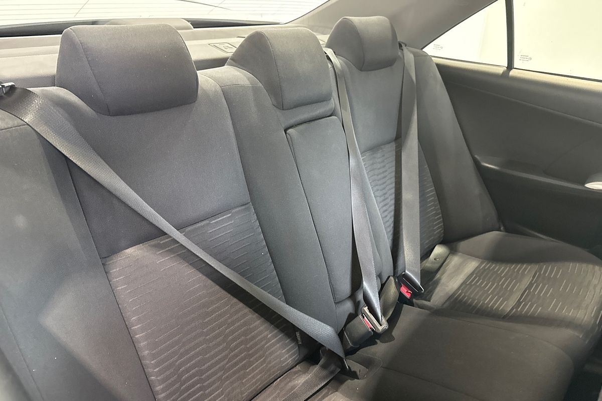 2016 Toyota Camry Atara S ASV50R