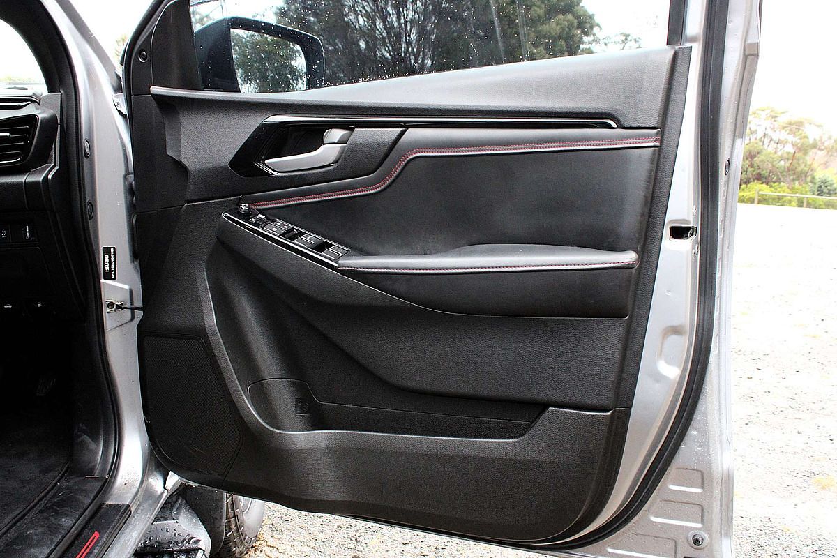 2022 Isuzu D-MAX X-TERRAIN 4X4