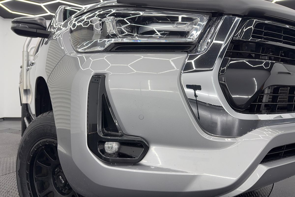 2021 Toyota Hilux SR5 GUN126R 4X4