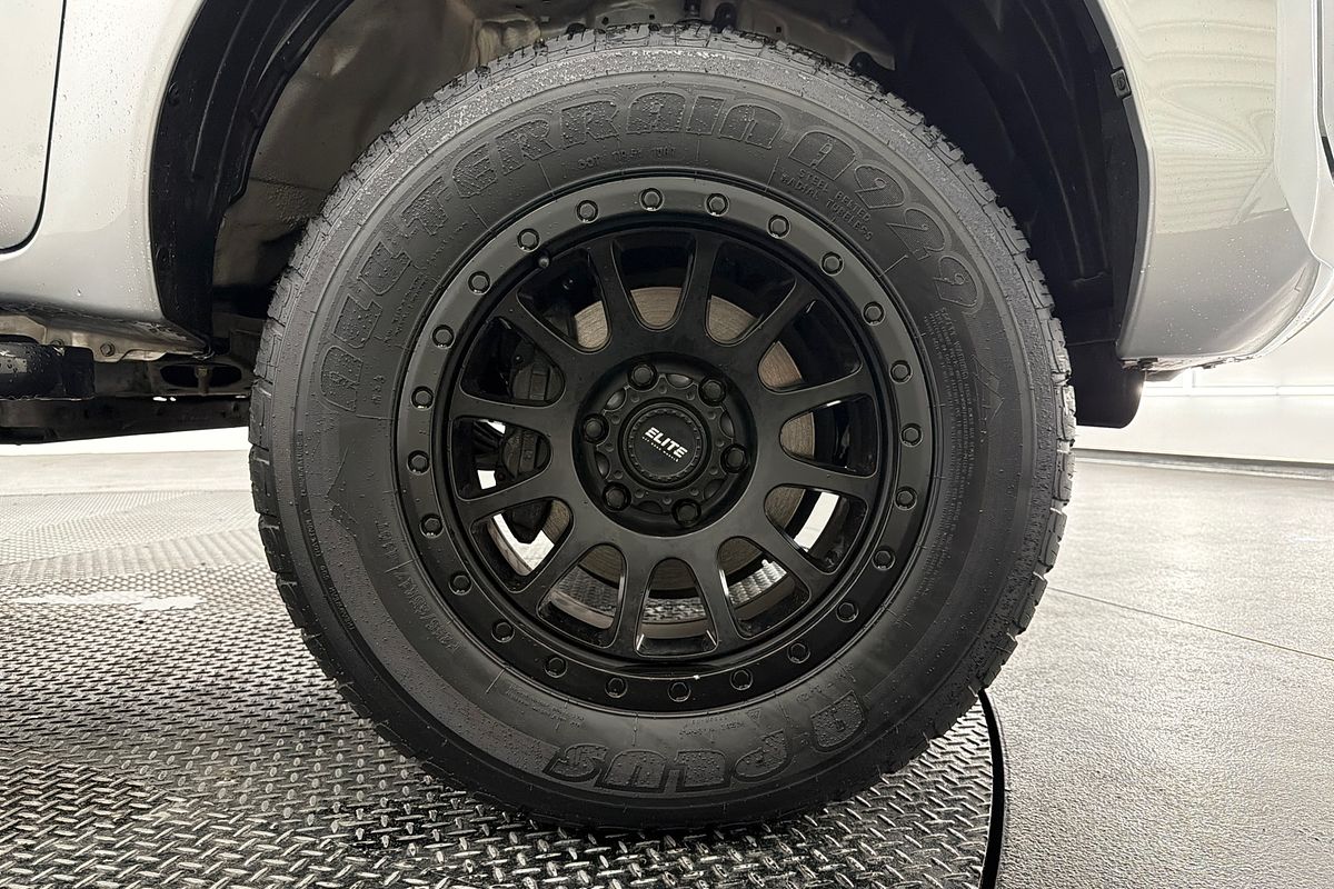 2021 Toyota Hilux SR5 GUN126R 4X4