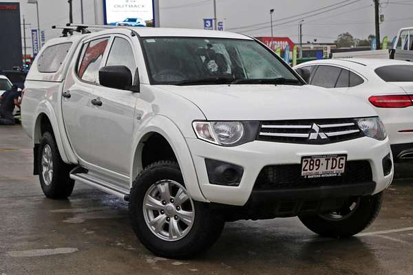 2013 Mitsubishi Triton GLX MN 4X4