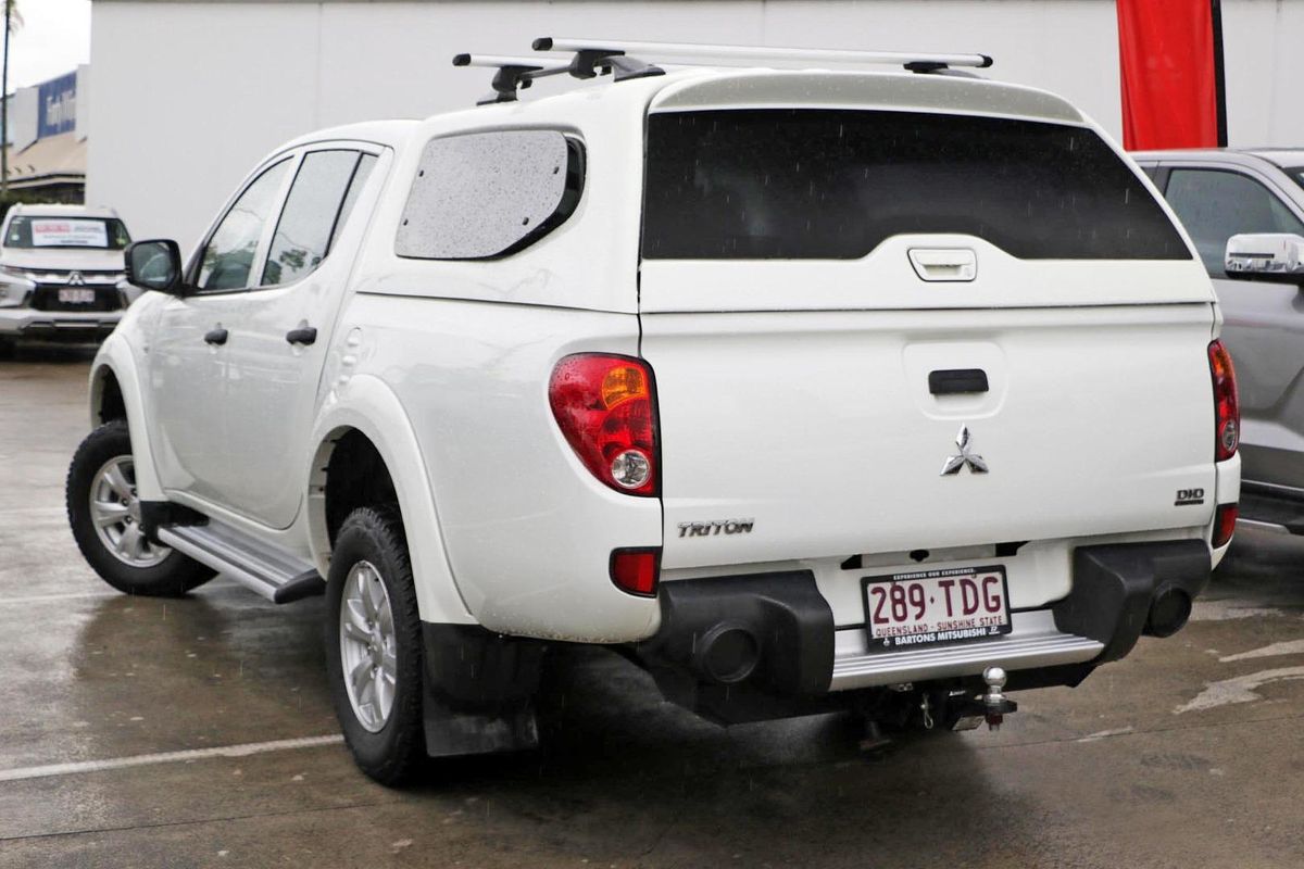 2013 Mitsubishi Triton GLX MN 4X4