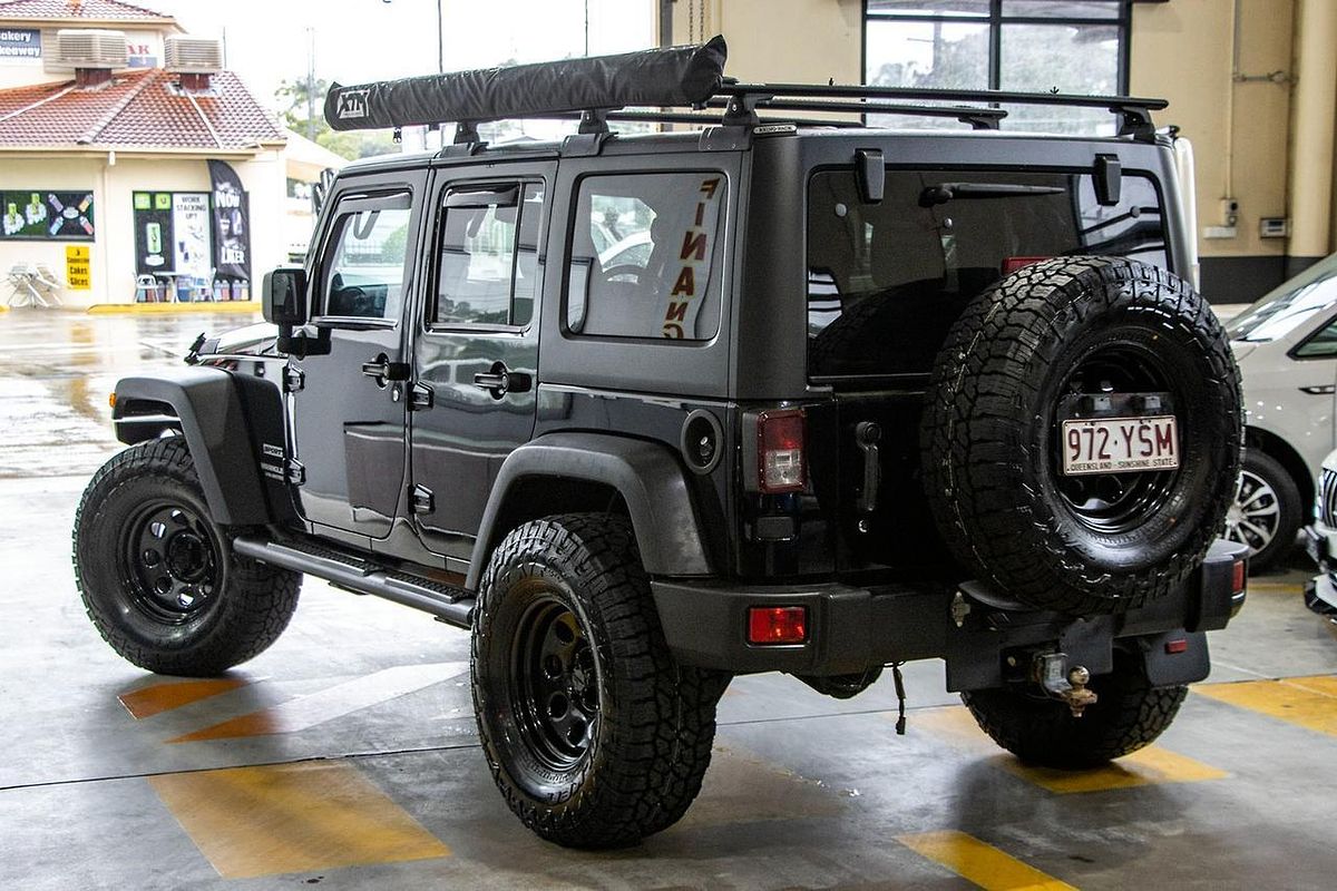 2013 Jeep Wrangler Unlimited Sport JK