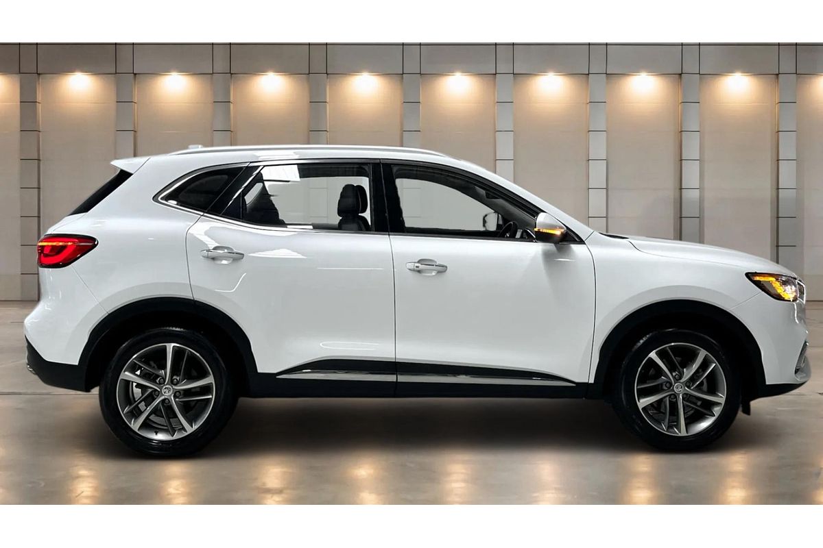 2023 MG HS Excite SAS23