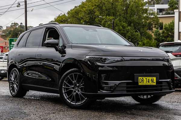 2025 Leapmotor C10 Design B11