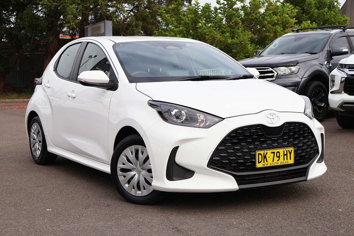 2024 Toyota Yaris Ascent Sport MXPA10R