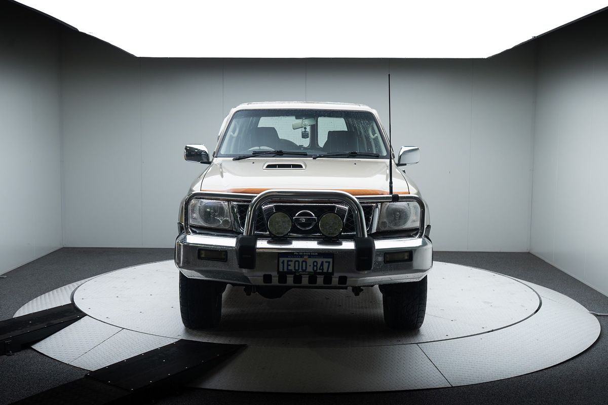 2006 Nissan Patrol ST GU IV