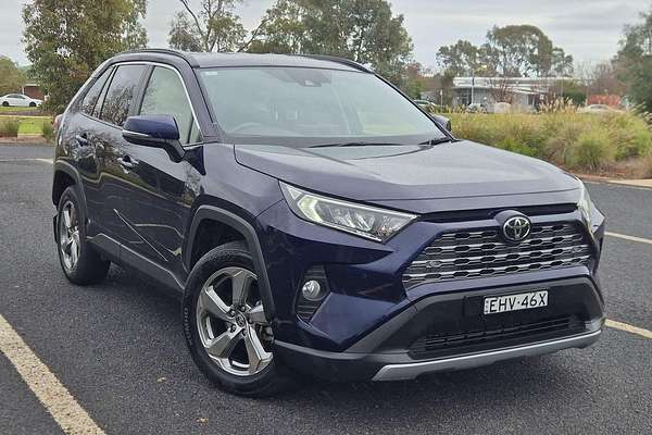 2020 Toyota RAV4 GXL MXAA52R