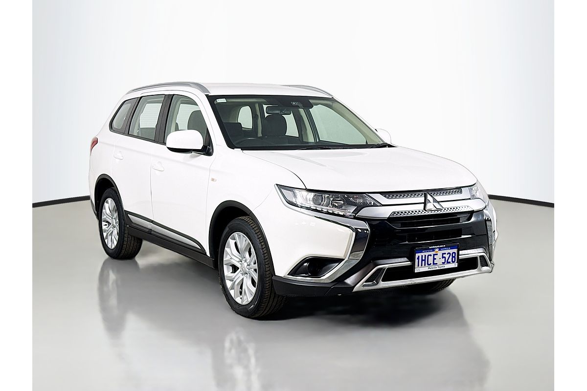 2020 Mitsubishi Outlander ES 7 SEAT (AWD) ZL6M46