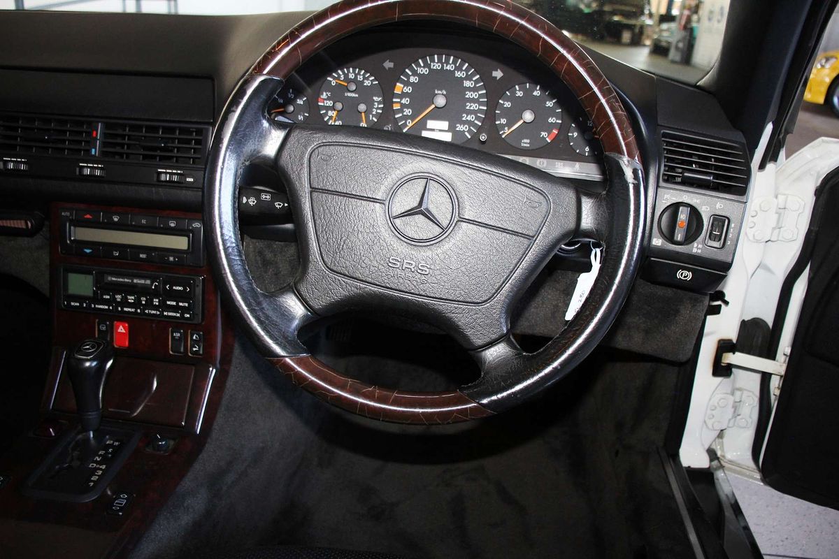 SL280 R129 2.8L 6Cyl MULTI POINT F/INJ 4 SP AUTOMATIC 2D CONVERTIBLE 