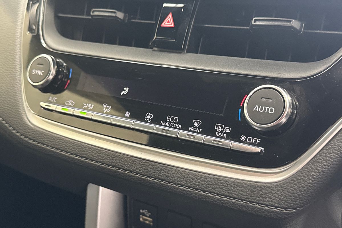 2022 Toyota COROLLA CROSS GXL AWD HYBRID MXGH15R