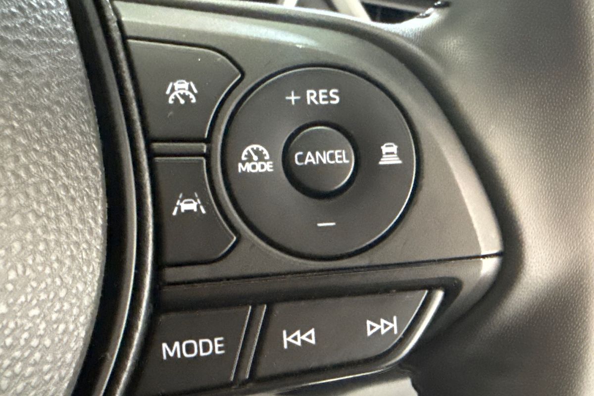2022 Toyota COROLLA CROSS GXL AWD HYBRID MXGH15R