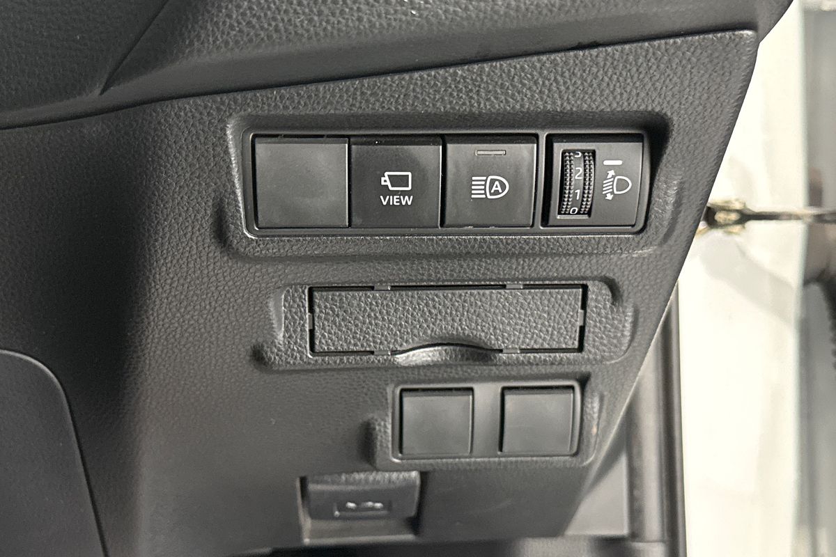 2022 Toyota COROLLA CROSS GXL AWD HYBRID MXGH15R