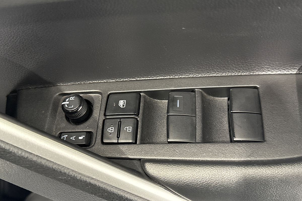 2022 Toyota COROLLA CROSS GXL AWD HYBRID MXGH15R