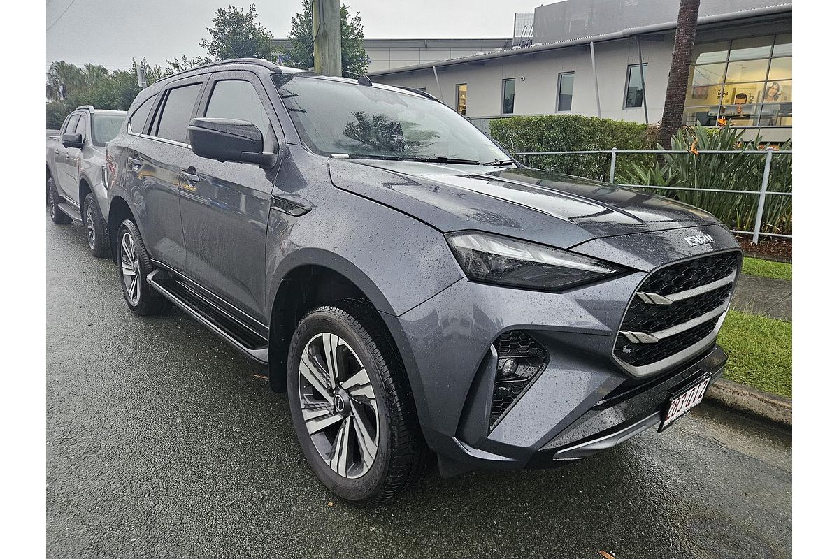 2025 Isuzu MU-X LS-T