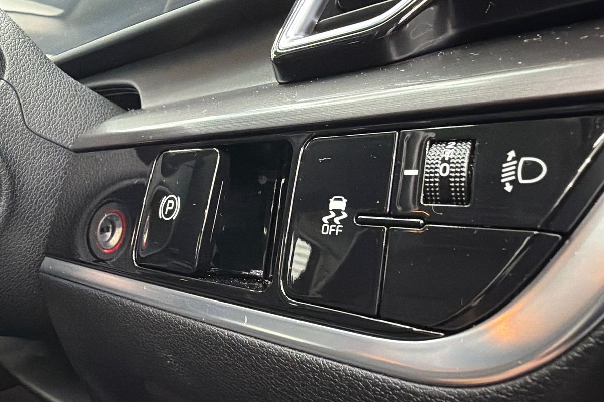 2023 Kia Sportage SX NQ5