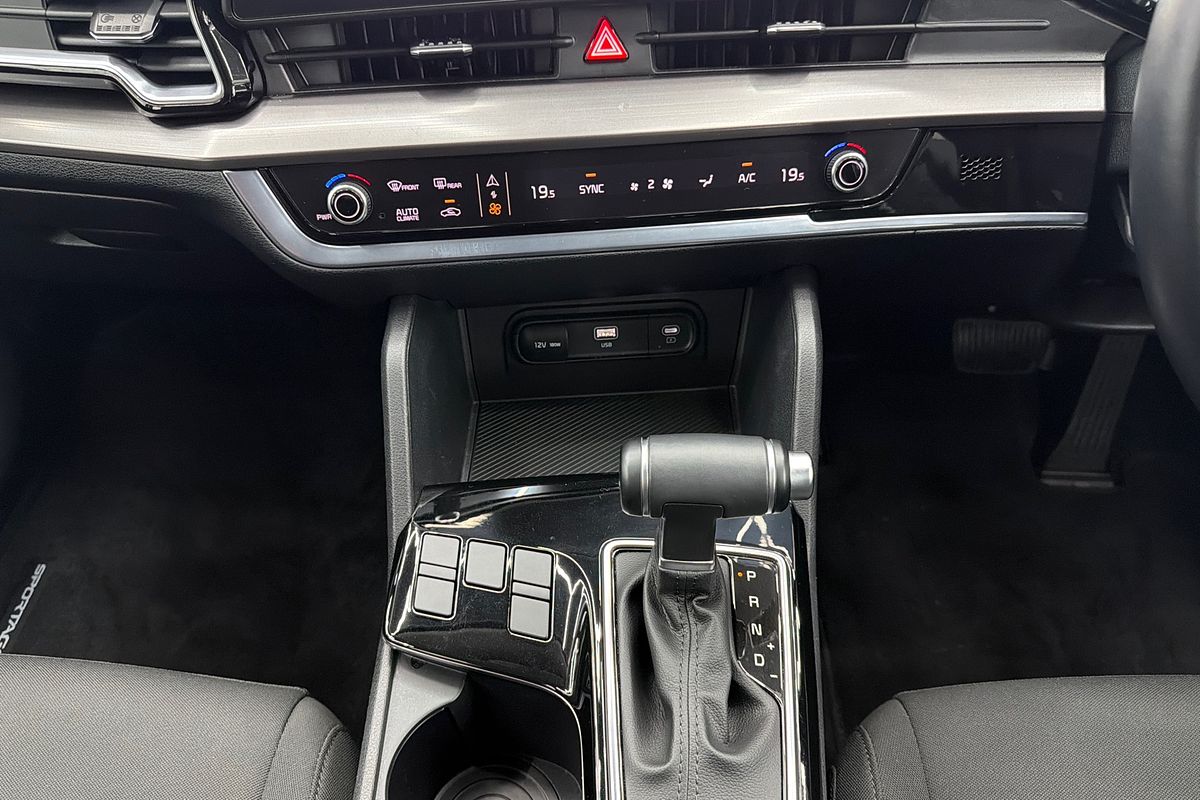 2023 Kia Sportage SX NQ5