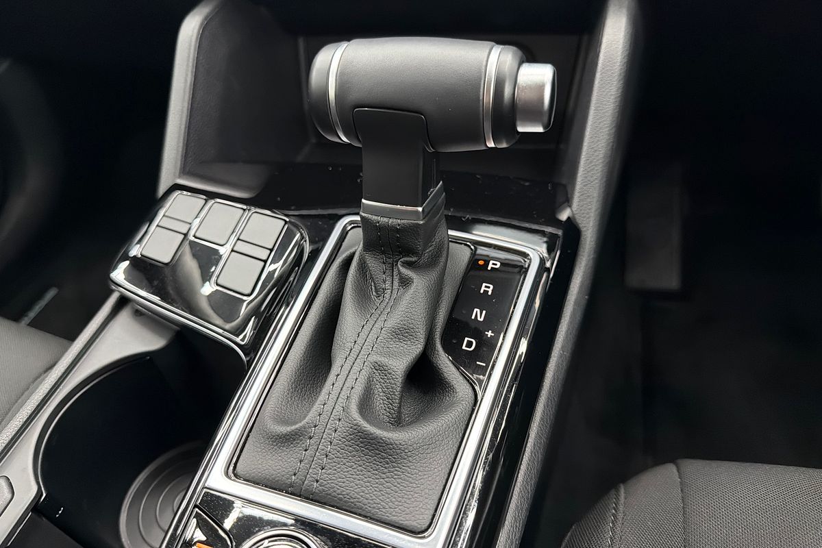 2023 Kia Sportage SX NQ5