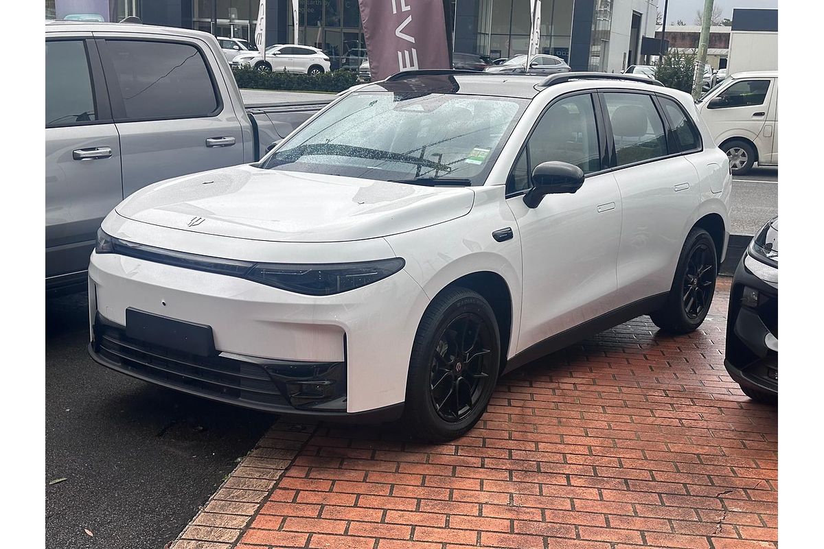 2025 Leapmotor C10 REEV Ultra Hybrid Style B11