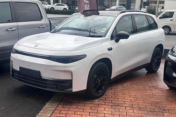2025 Leapmotor C10 REEV Ultra Hybrid Style B11