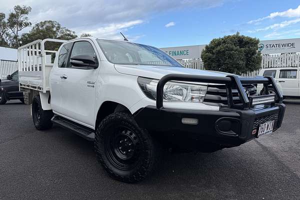 2016 Toyota Hilux SR GUN126R 4X4