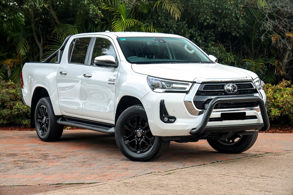 2022 Toyota Hilux SR5 GUN126R 4X4
