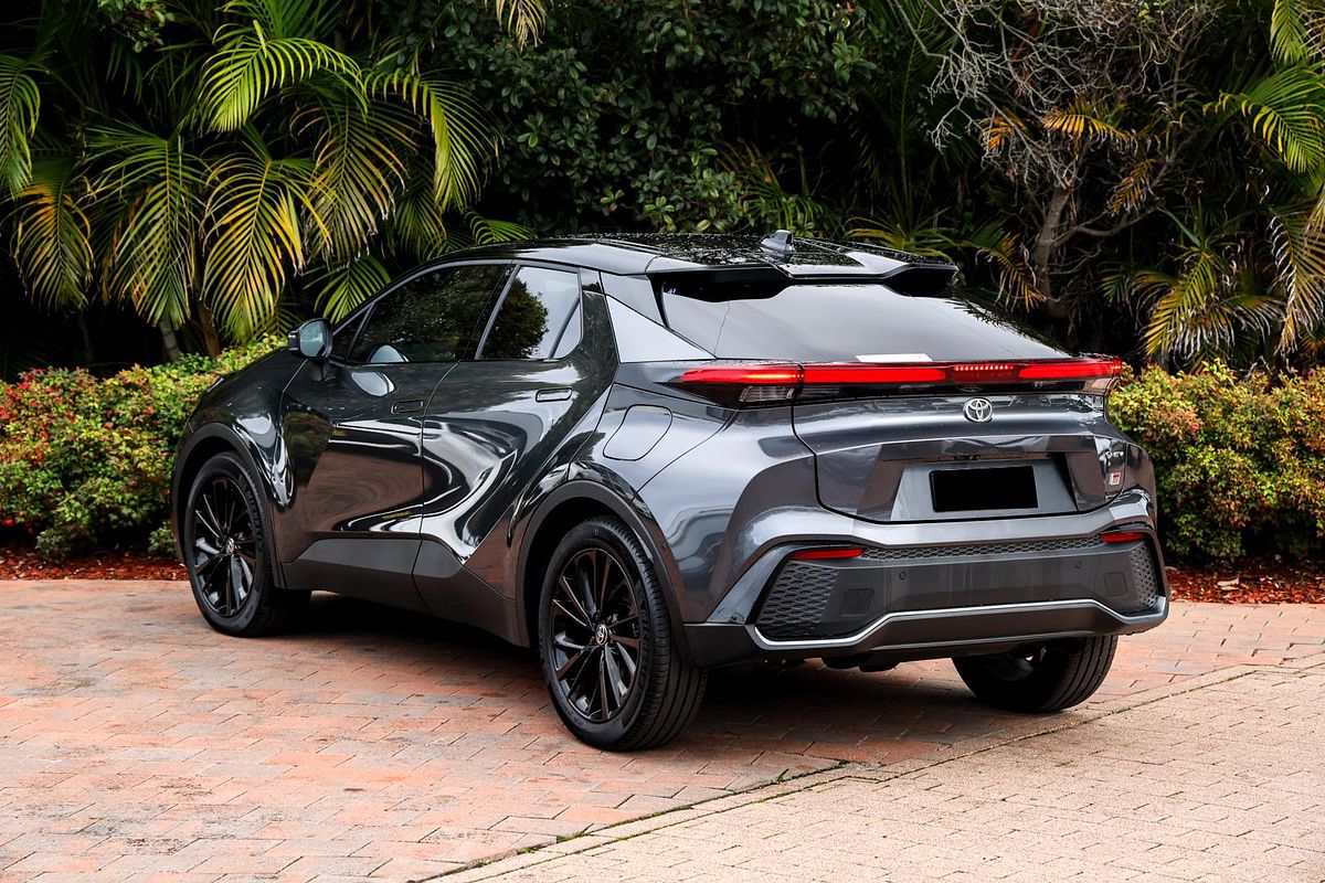 2025 Toyota C-HR GR Sport MAXH25R