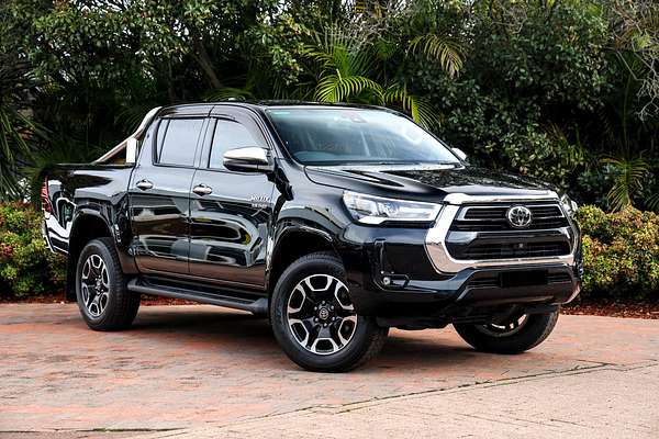 2023 Toyota Hilux SR5 GUN126R 4X4
