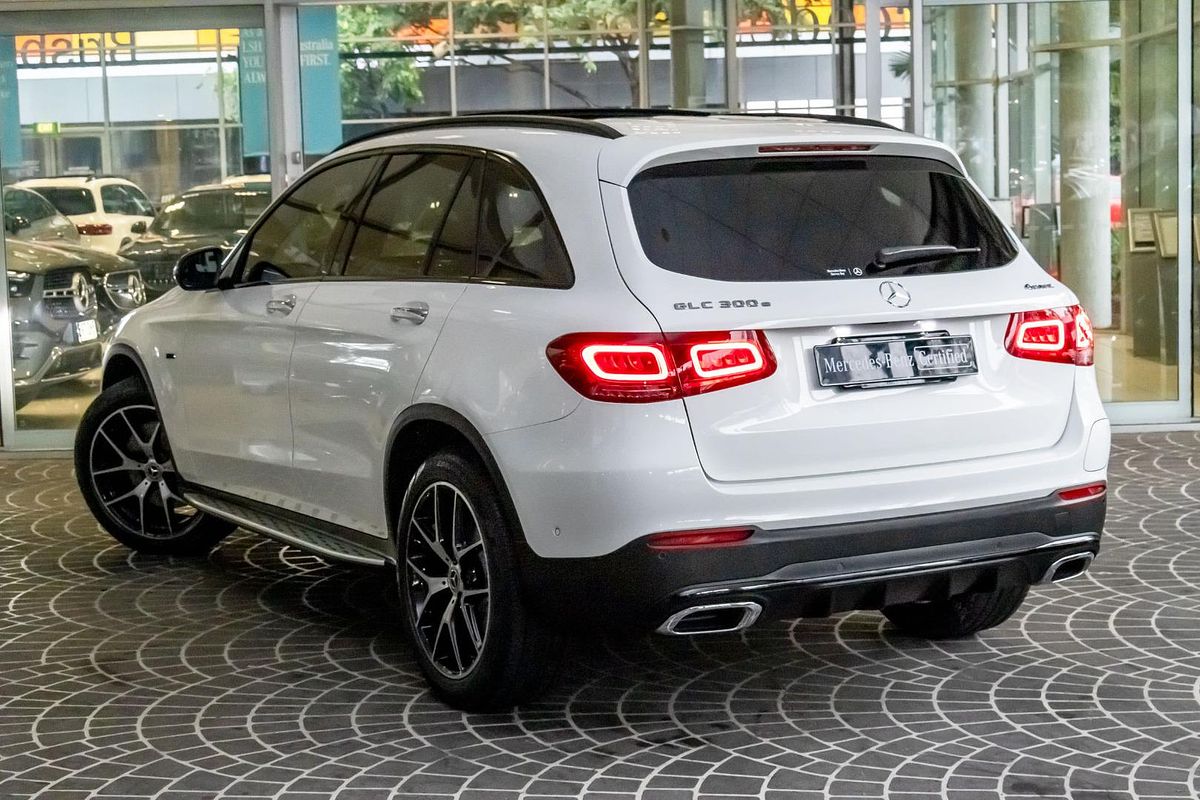 X253 801MY GLC300 e WAG 9G 9sp 2.0T/90kW Hybr X253 801MY GLC300 e WAG 9G 9sp 2.0T/90kW Hybr