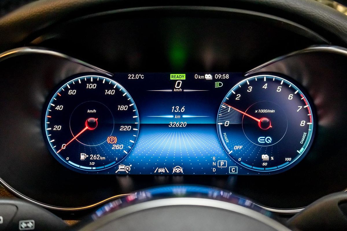 X253 801MY GLC300 e WAG 9G 9sp 2.0T/90kW Hybr