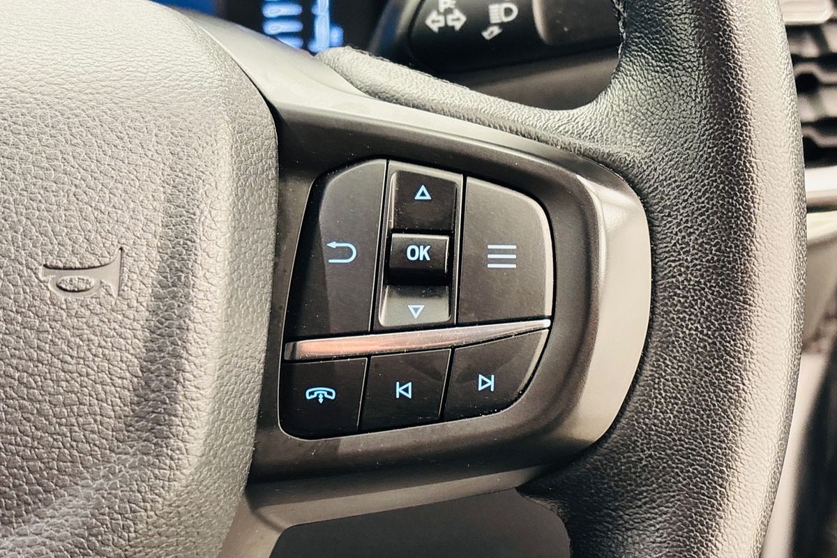 Ford Everest 2024.50 SUV TREND . 2.0L BiT DSL 10 SPD AUTO 4X4 .