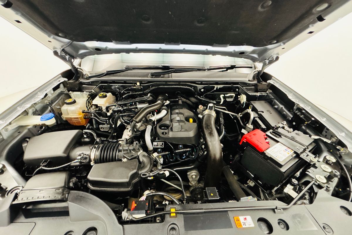 Ford Everest 2024.50 SUV TREND . 2.0L BiT DSL 10 SPD AUTO 4X4 .