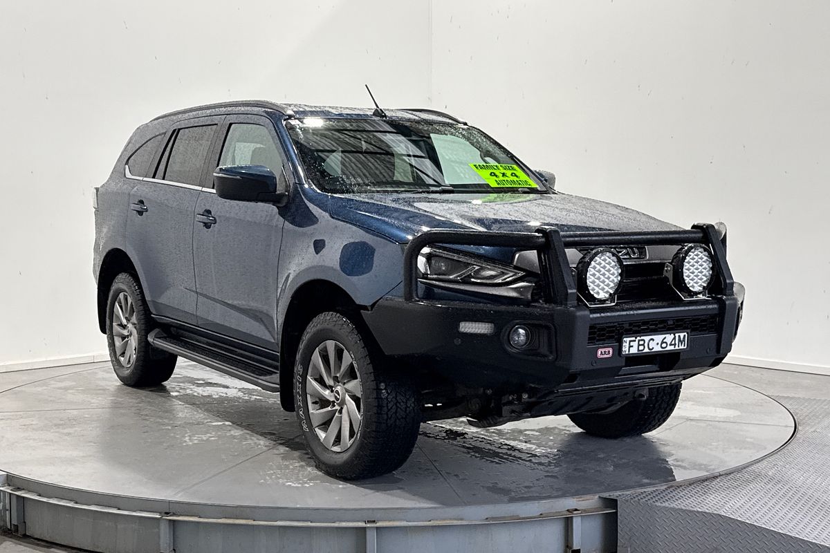 2023 Isuzu MU-X LS-U