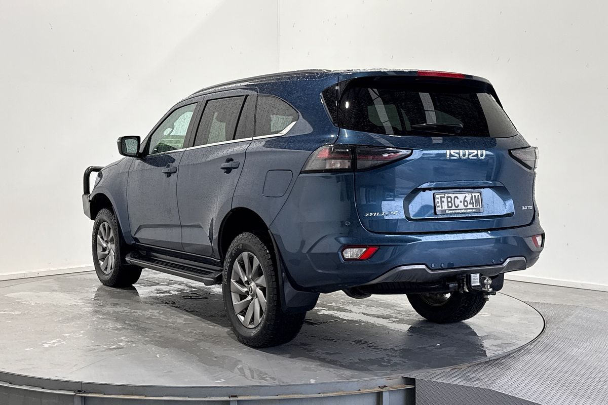 2023 Isuzu MU-X LS-U