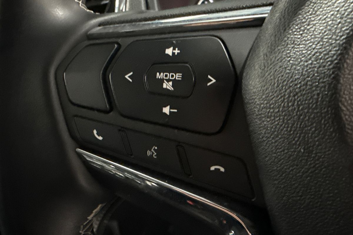 2023 Isuzu MU-X LS-U