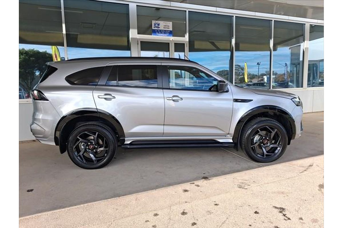 2025 Isuzu MU-X X-TERRAIN